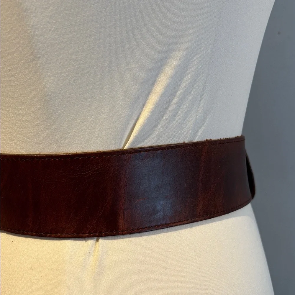 Vintage Bretton’s brown asymmetrical leather belt size small - Picture 7 of 15